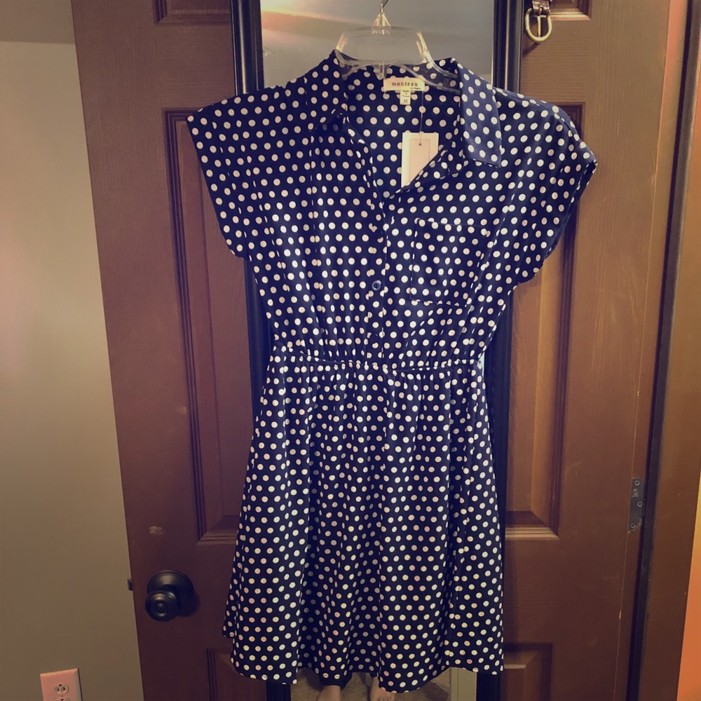 ✨✨NEW!!! Polka-dot Navy blue dress✨✨